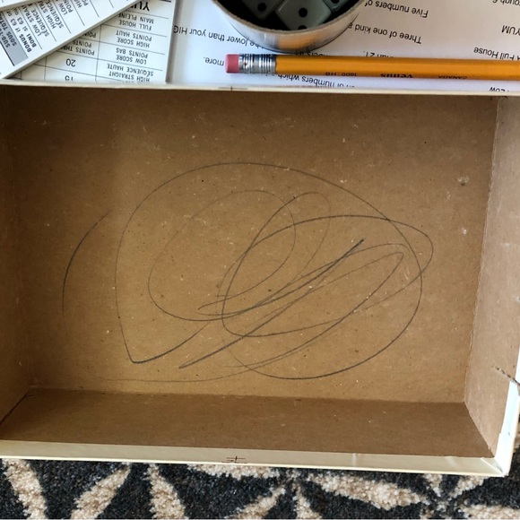 60's "Yum" Game - Yum Dice Game - Ages 7+ - 60's Boardgame - Dice Board Game - Picture 10 of 11